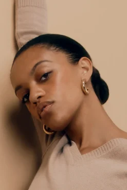 Cuyana Crescent Hoop Earrings* Accessories