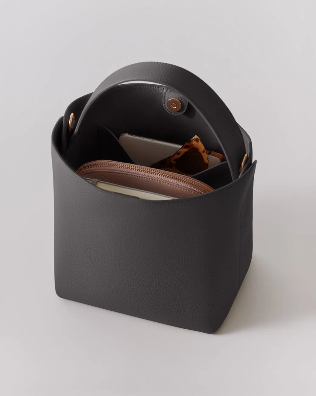 Cuyana Linea Bucket Bag* Bags | Mini Totes And Crossbodies