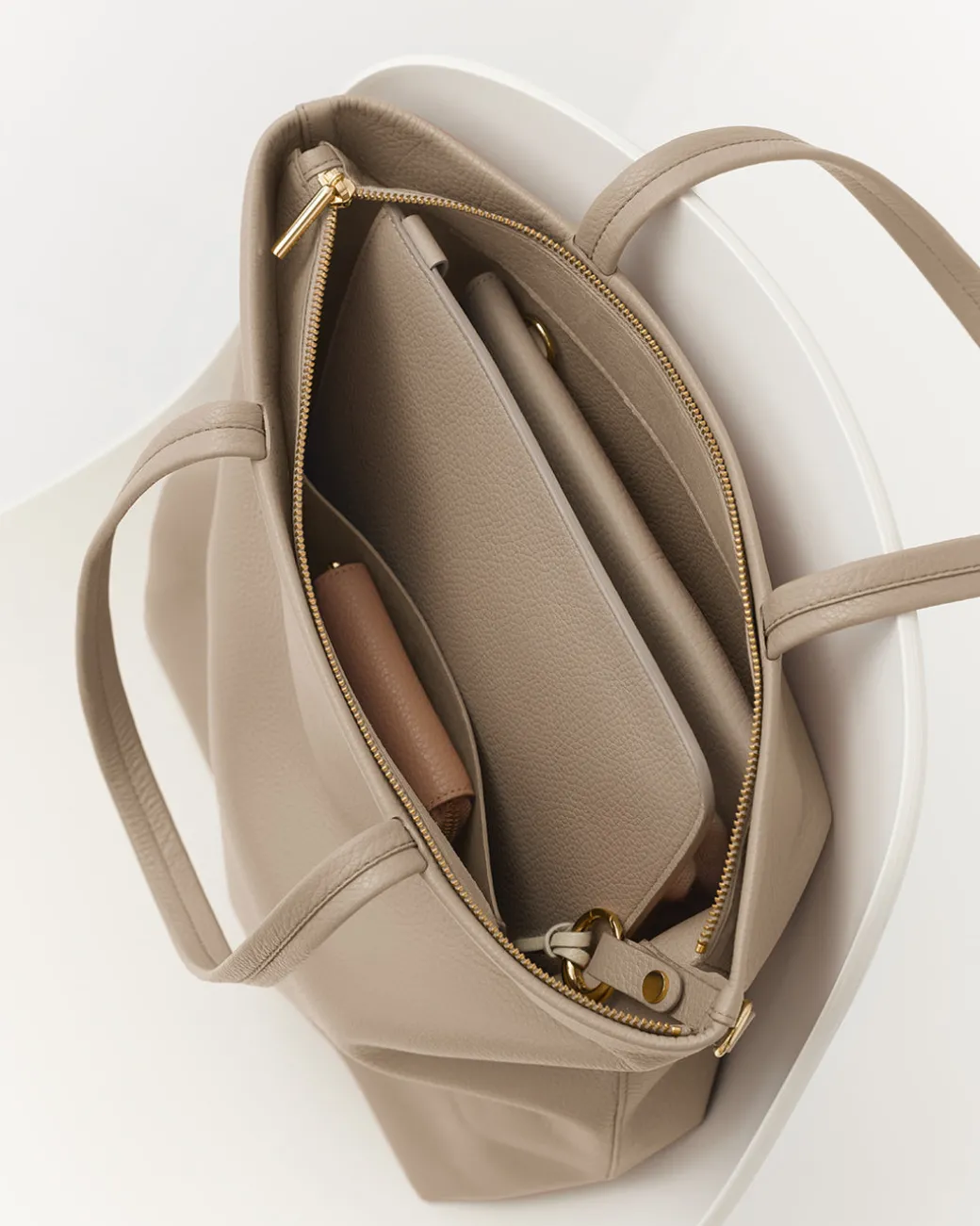 Cuyana Tall Easy Zipper Tote* Bags | Totes