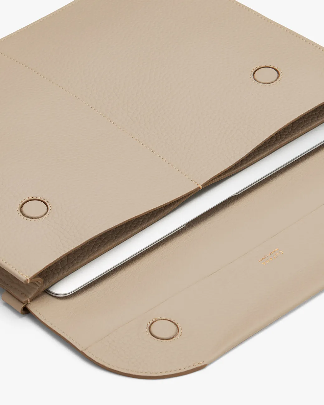 Cuyana Tech Carryall 13-inch* Bag Organizers | Small Leather Goods