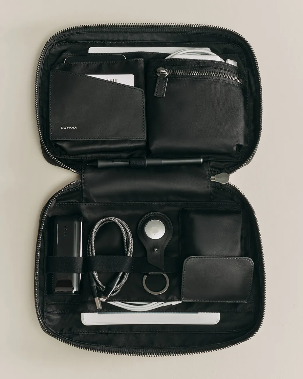 Cuyana Tech Organizer* Tech | Men